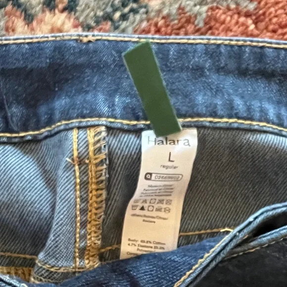 HALARA Asymetrical Low Rise Paint Blue Wide-Leg Women’s Jeans - Picture 6 of 7